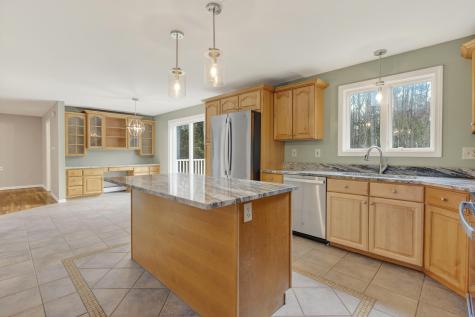 350 Hillside Street Yarmouth ME 04096