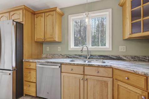 350 Hillside Street Yarmouth ME 04096