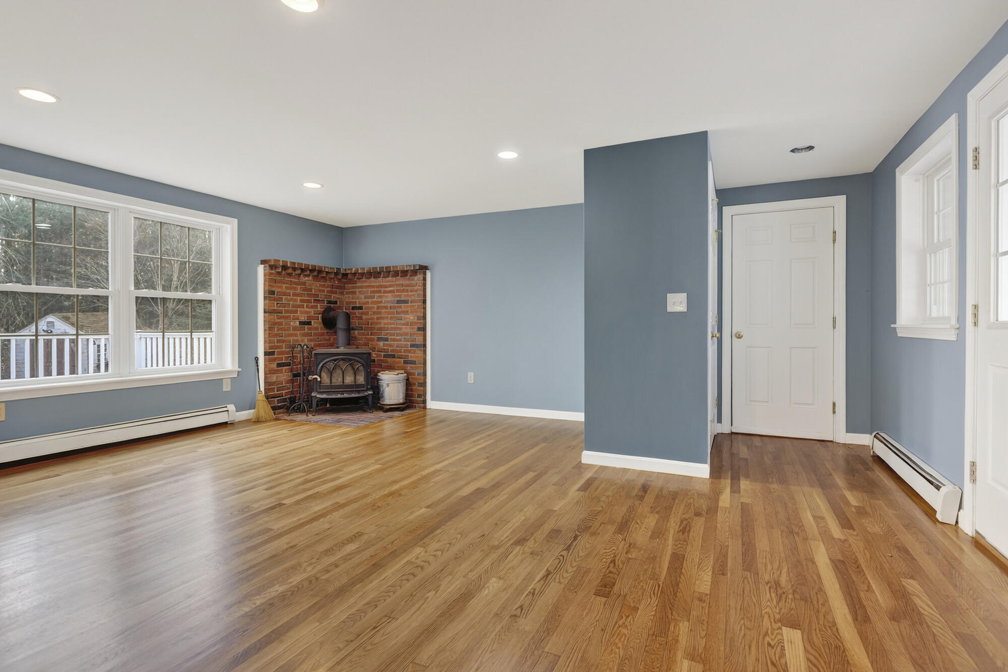 350 Hillside Street Yarmouth ME 04096