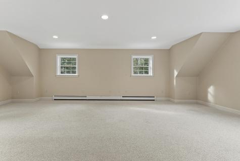 350 Hillside Street Yarmouth ME 04096