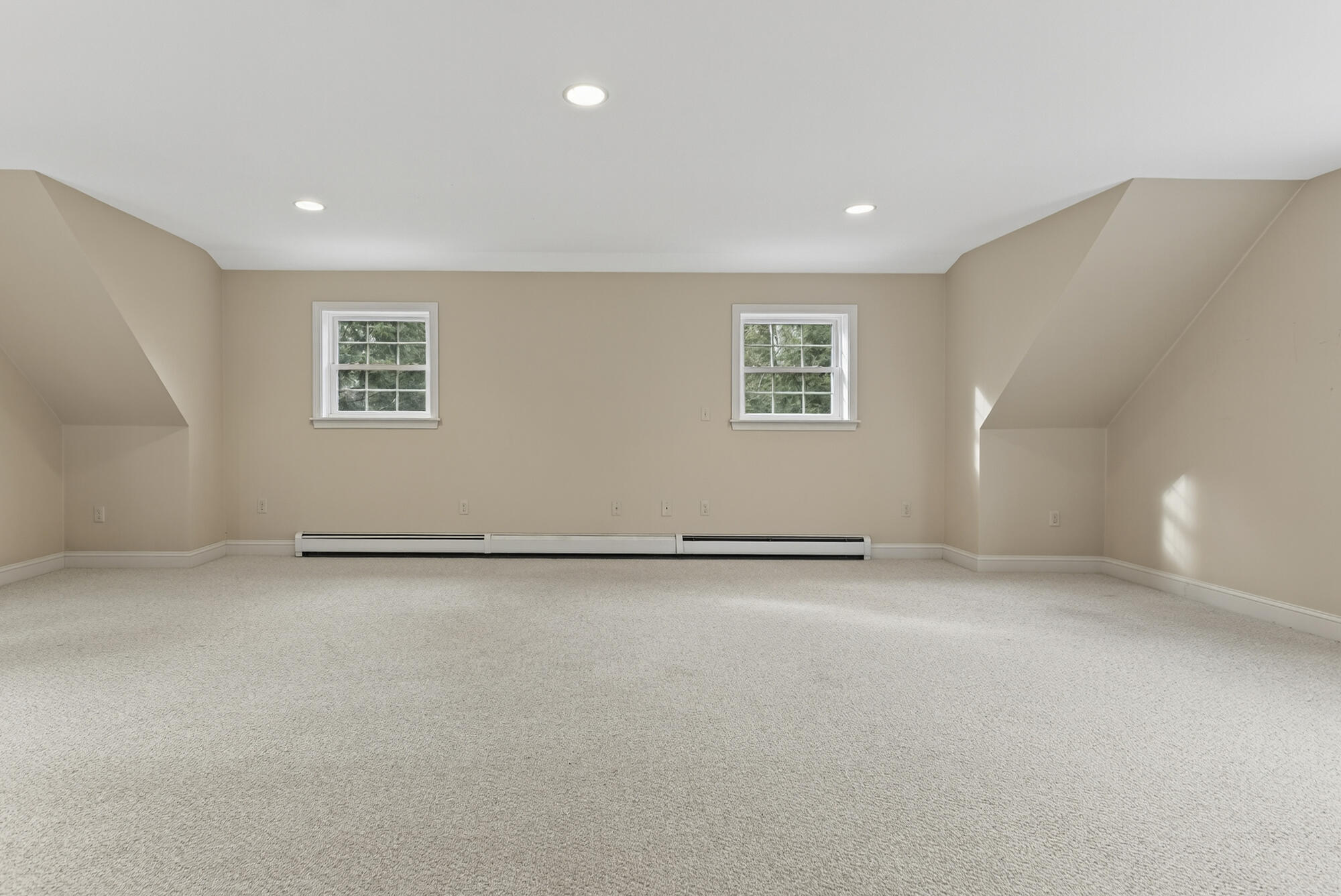 350 Hillside Street Yarmouth ME 04096