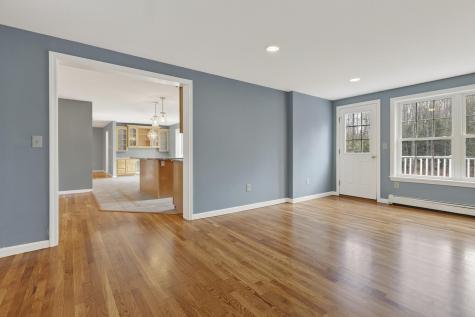 350 Hillside Street Yarmouth ME 04096