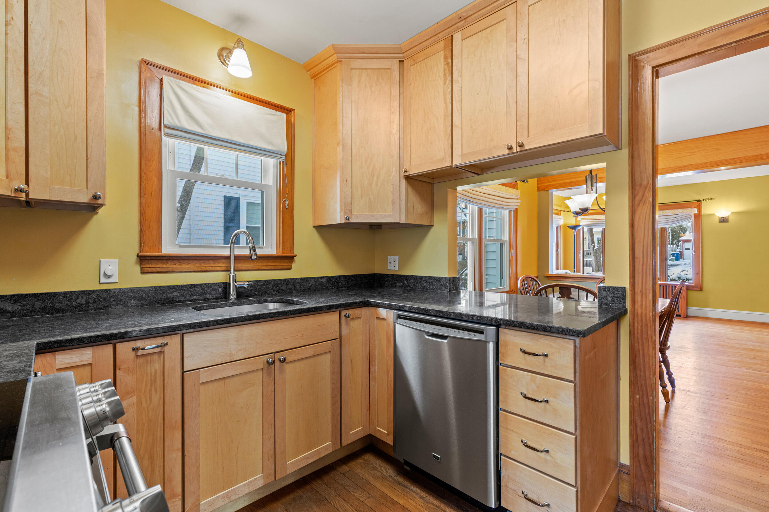 32 Wolcott Street Portland ME 04102