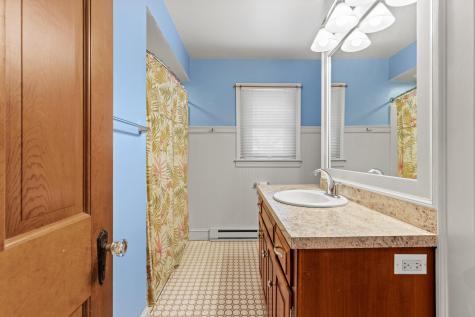 32 Wolcott Street Portland ME 04102