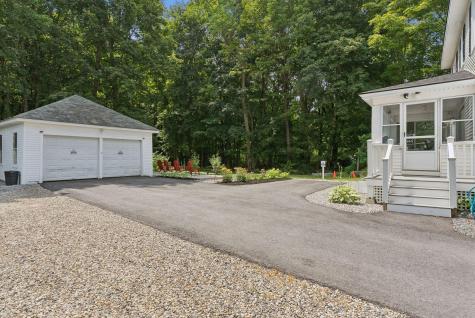 14 Yarmouth Road Gray ME 04039