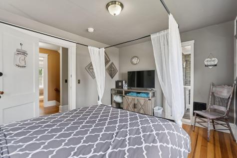 14 Yarmouth Road Gray ME 04039