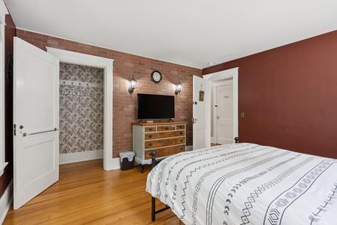 14 Yarmouth Road Gray ME 04039