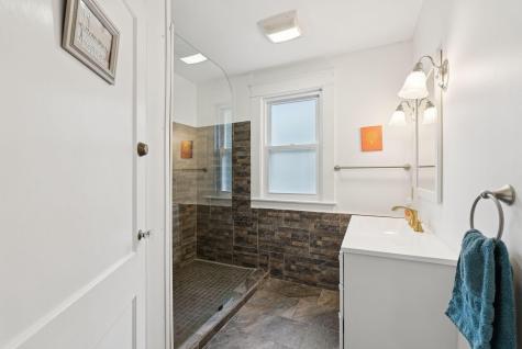 14 Yarmouth Road Gray ME 04039
