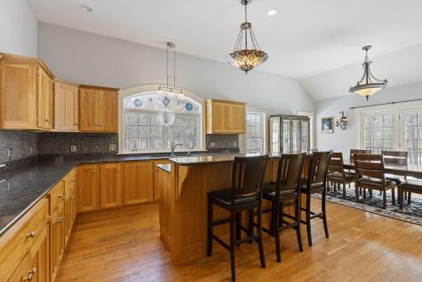 305 Southside Road York ME 03909