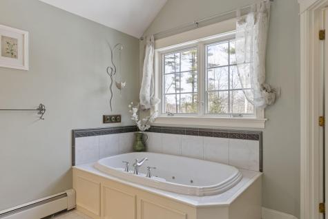 305 Southside Road York ME 03909