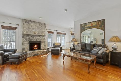 305 Southside Road York ME 03909