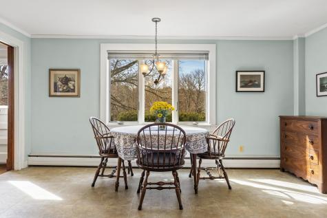 15 High Street Damariscotta ME 04543