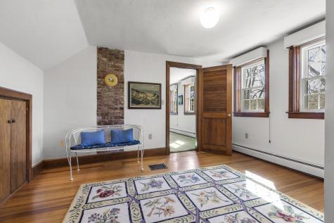 15 High Street Damariscotta ME 04543