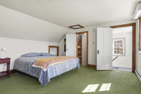 15 High Street Damariscotta ME 04543