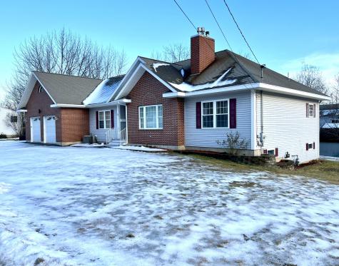 23 Cote Street Lewiston ME 04240