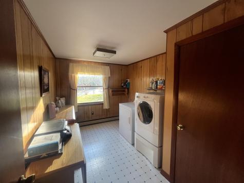 157 Main Road Abbot ME 04406