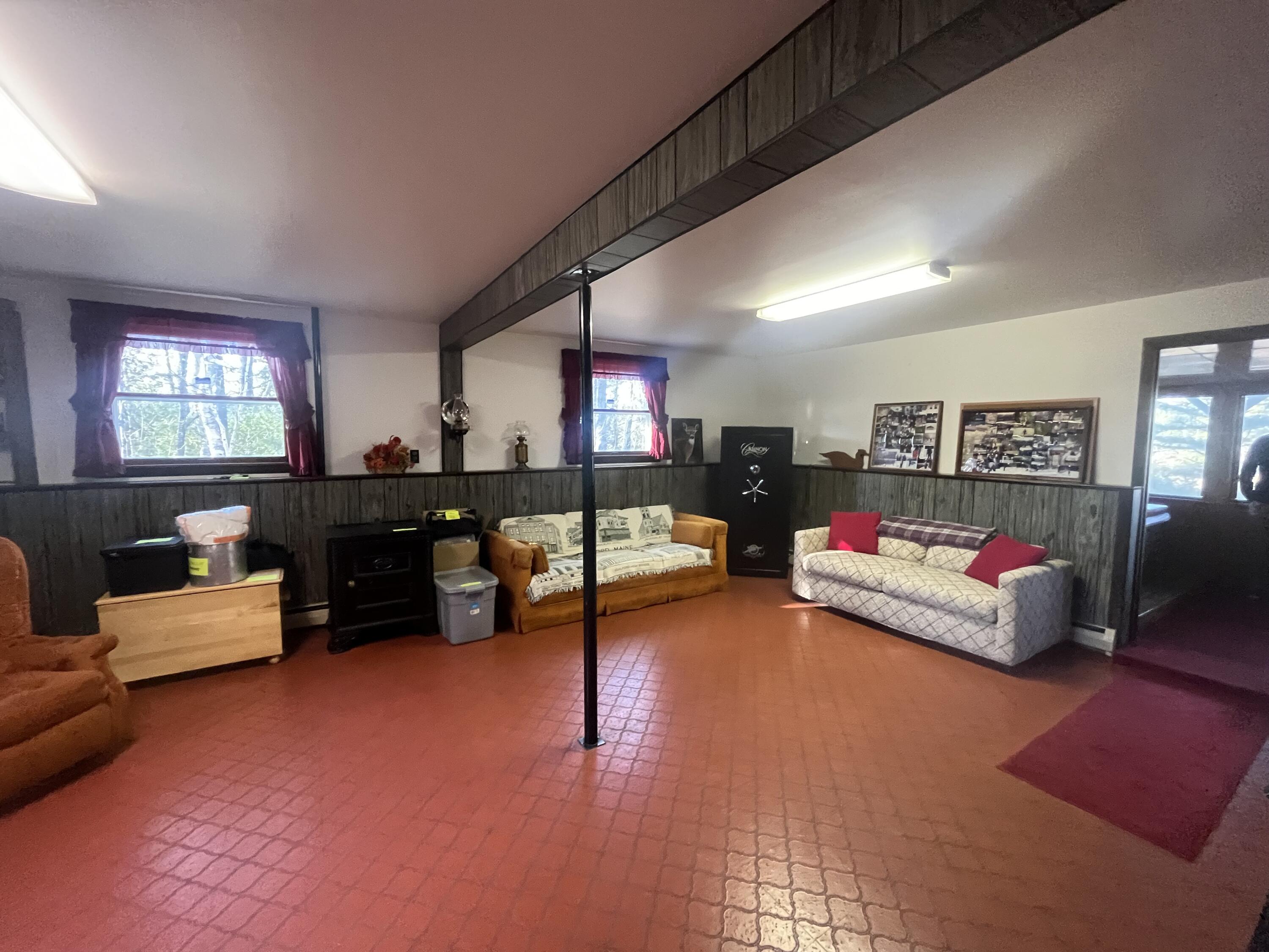 157 Main Road Abbot ME 04406