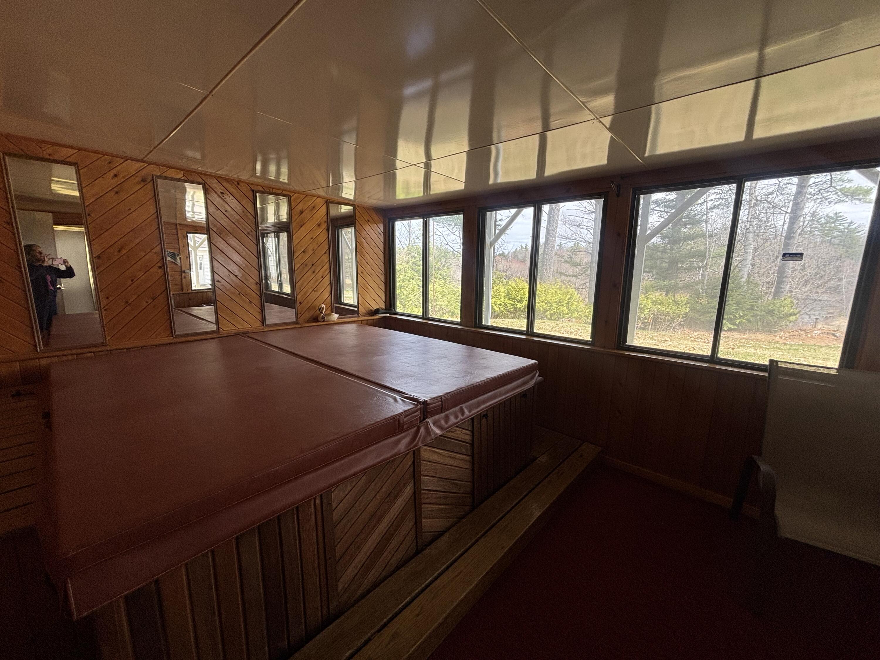 157 Main Road Abbot ME 04406