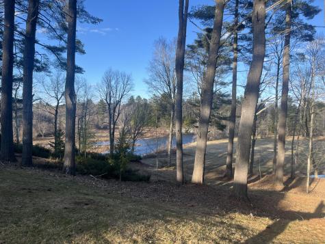 157 Main Road Abbot ME 04406