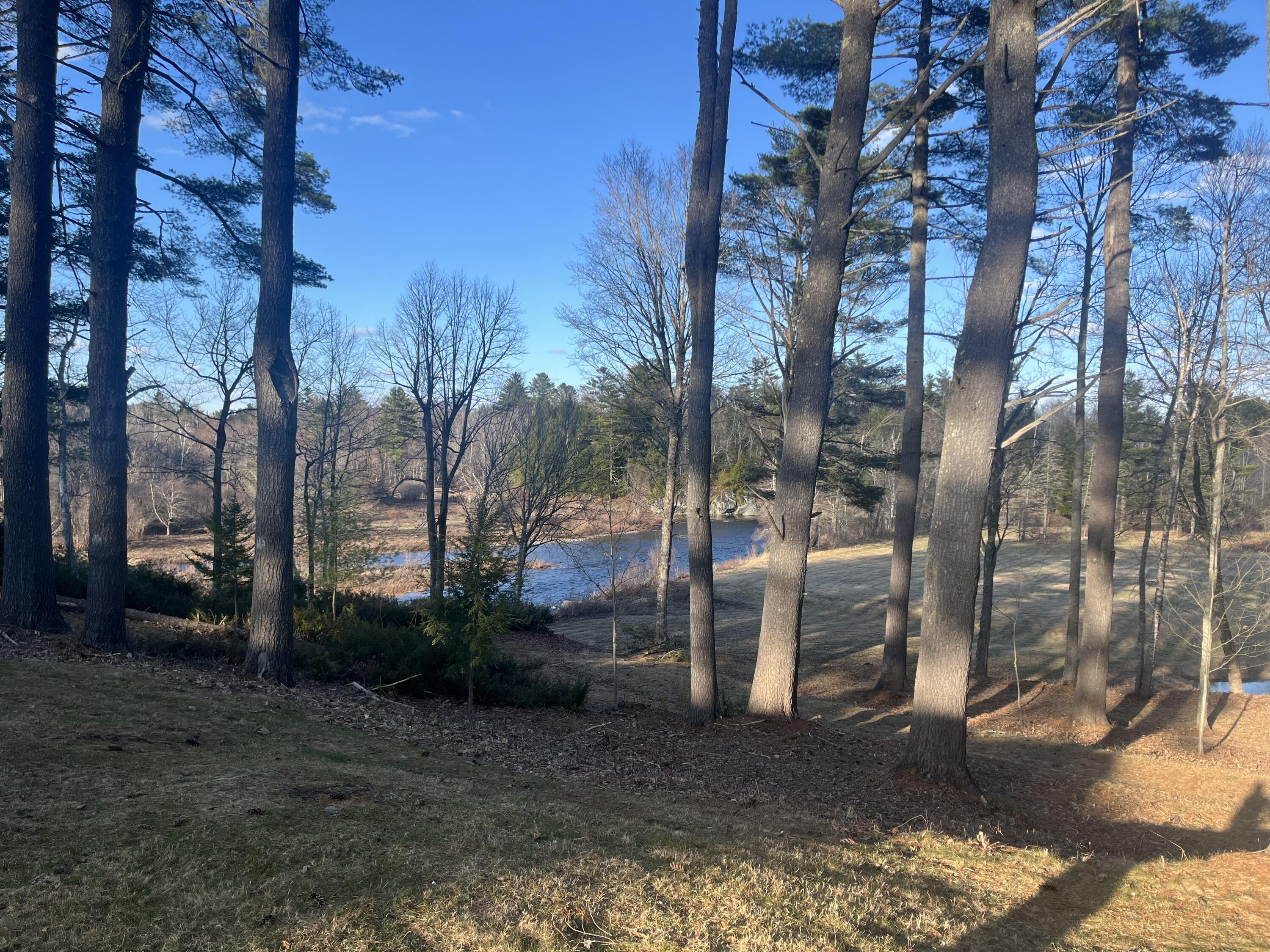 157 Main Road Abbot ME 04406