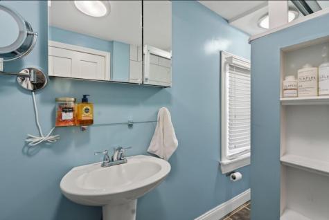 2 Cross Street Kennebunk ME 04043