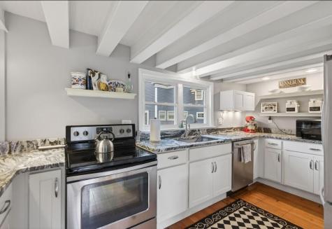 2 Cross Street Kennebunk ME 04043