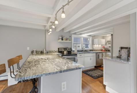 2 Cross Street Kennebunk ME 04043