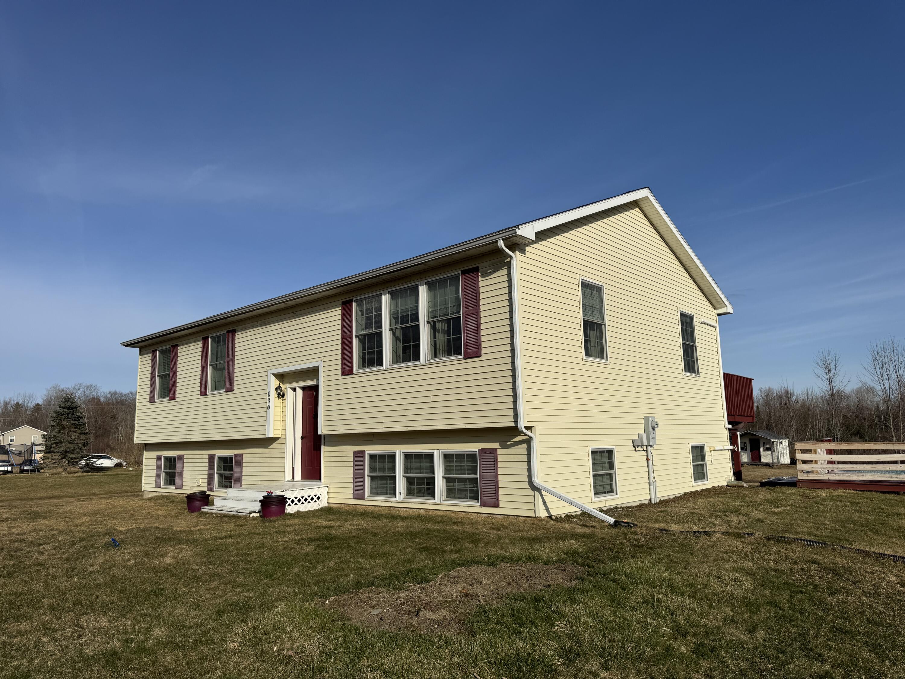190 Smith Road Hermon ME 04401