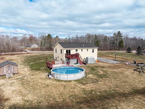 190 Smith Road Hermon ME 04401