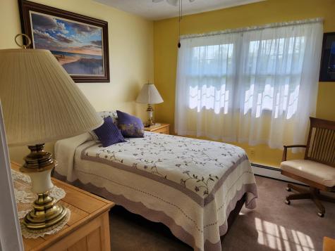 21 Martin Drive Lewiston ME 04240