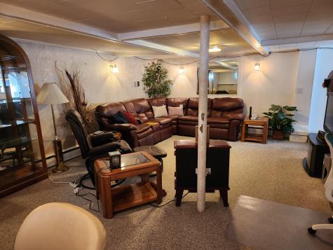 21 Martin Drive Lewiston ME 04240