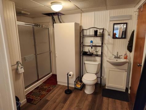 21 Martin Drive Lewiston ME 04240