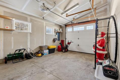 10 Tow Road Biddeford ME 04005