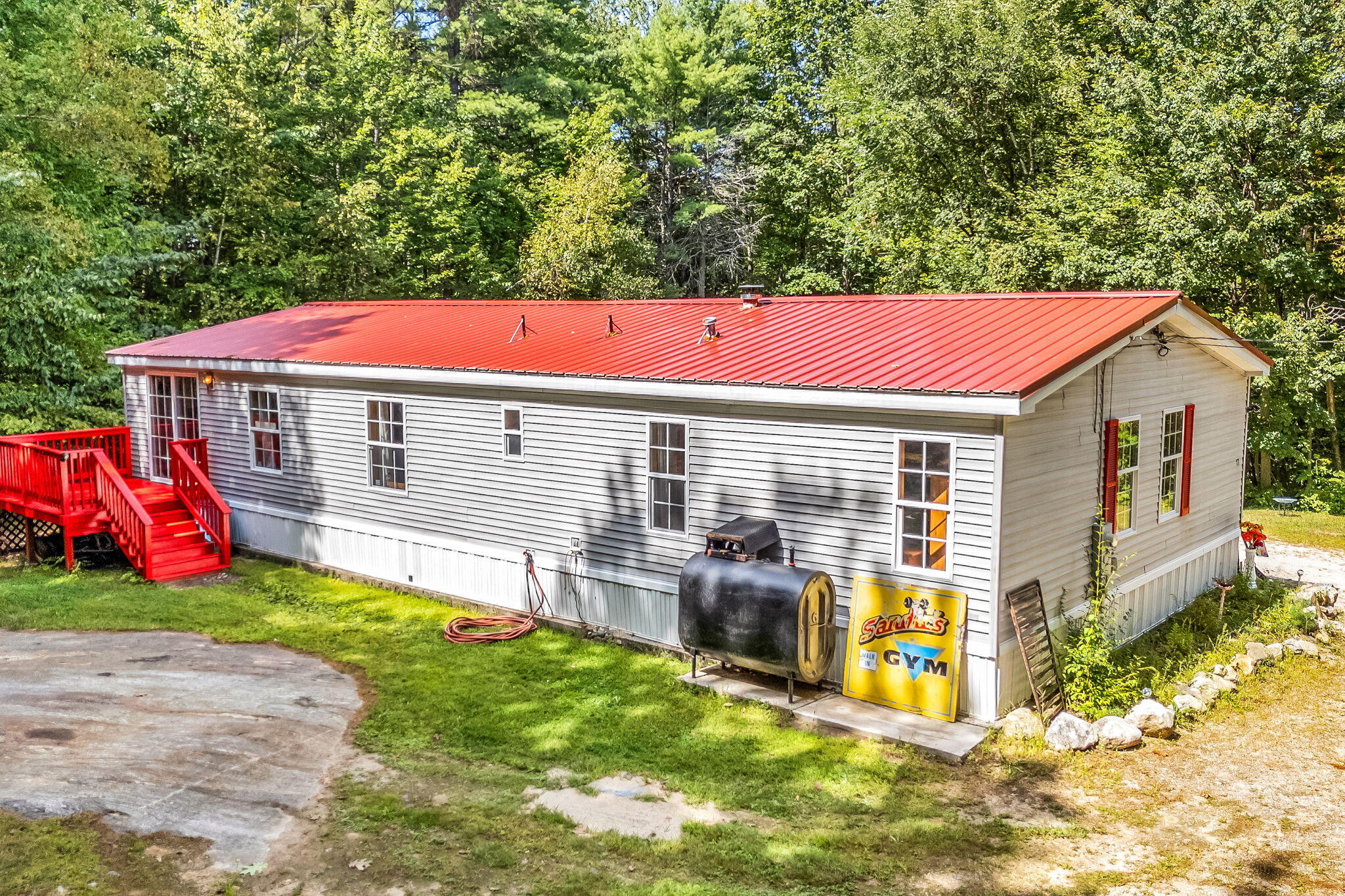 17 Harmon's Corner Road Auburn ME 04210