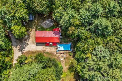 17 Harmon's Corner Road Auburn ME 04210