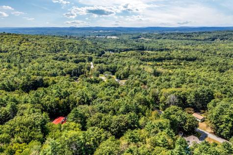 17 Harmon's Corner Road Auburn ME 04210