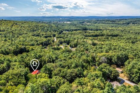 17 Harmon's Corner Road Auburn ME 04210