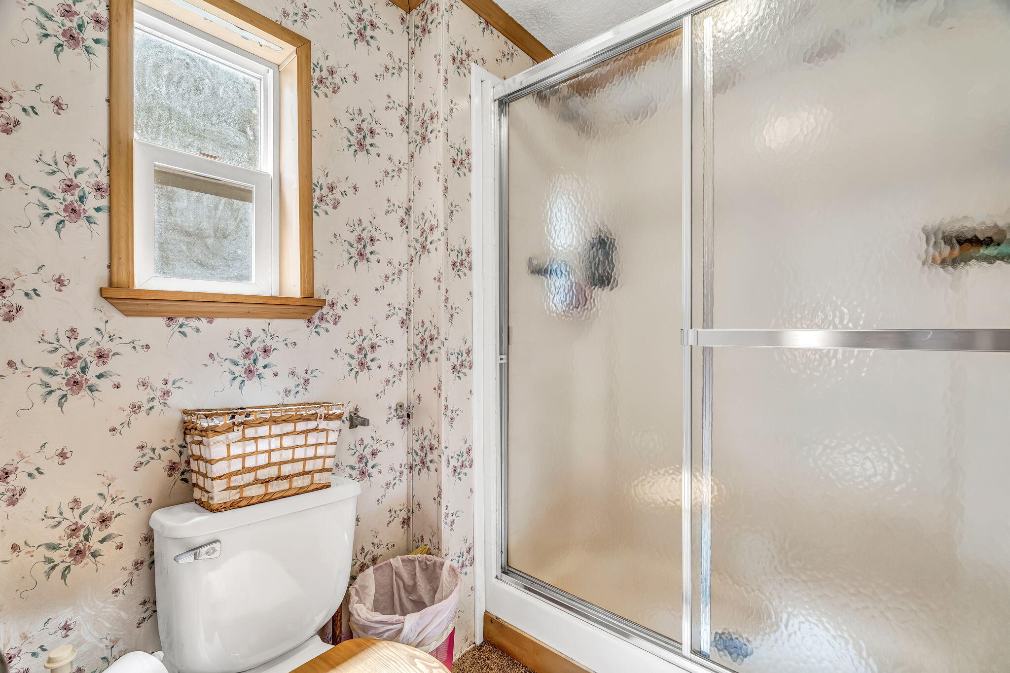 17 Harmon's Corner Road Auburn ME 04210