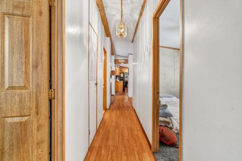 17 Harmon's Corner Road Auburn ME 04210