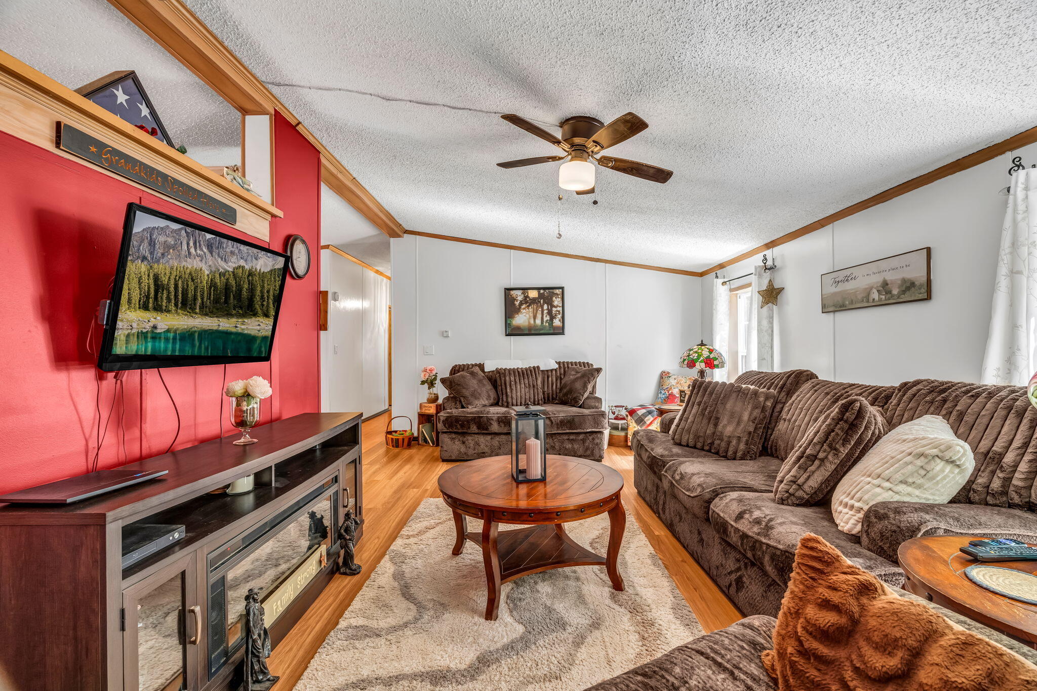 17 Harmon's Corner Road Auburn ME 04210