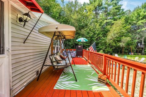 17 Harmon's Corner Road Auburn ME 04210