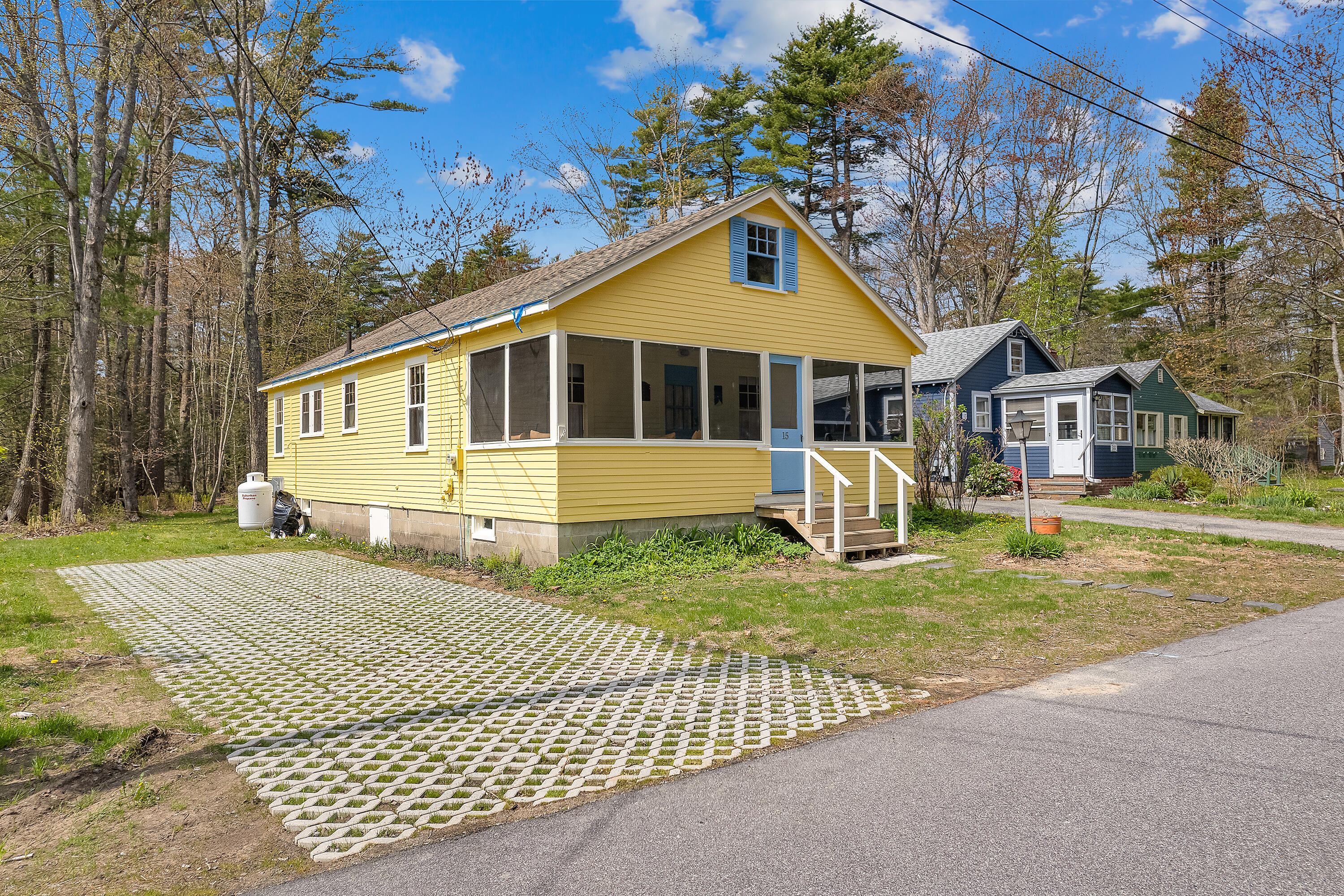 15 W Tioga Avenue Old Orchard Beach ME 04063