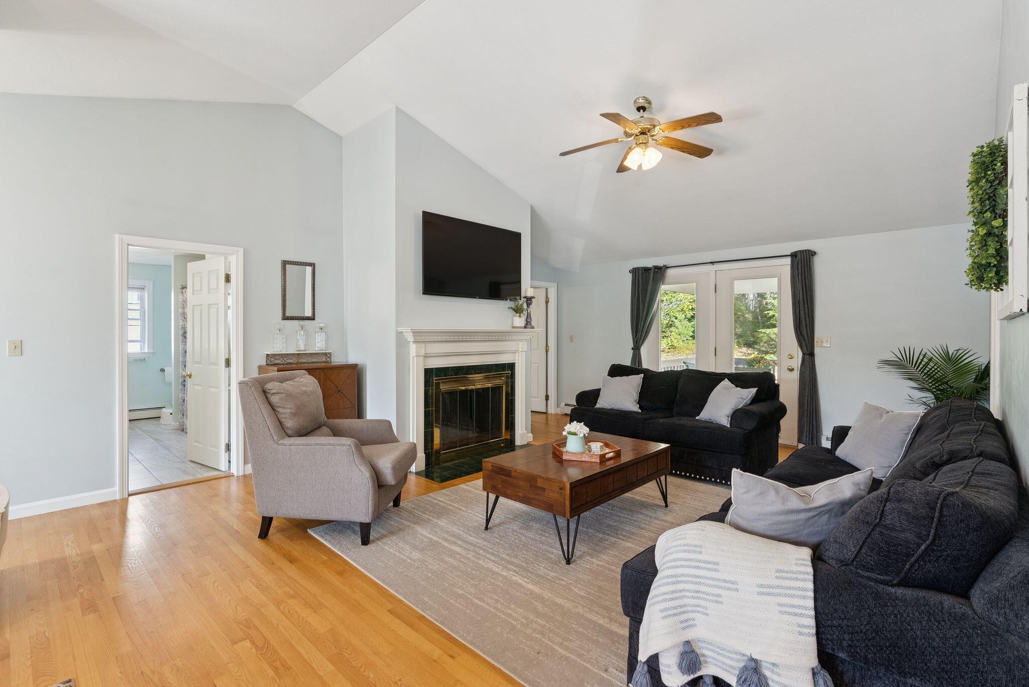 21 Parkside Drive Biddeford ME 04005