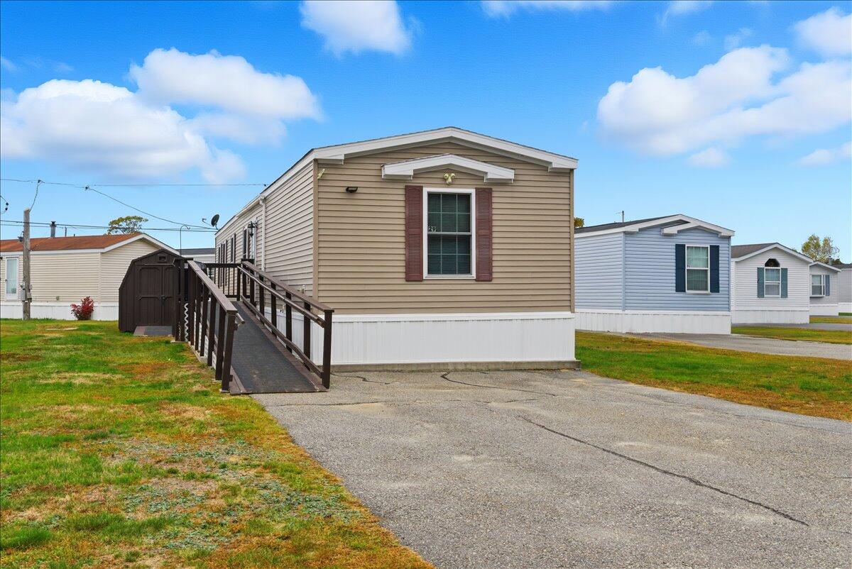 29 Elwell Lane Brunswick ME 04011