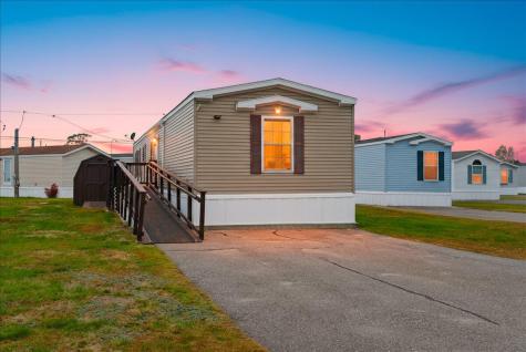 29 Elwell Lane Brunswick ME 04011