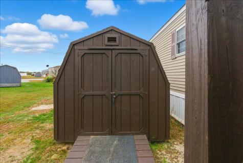 29 Elwell Lane Brunswick ME 04011