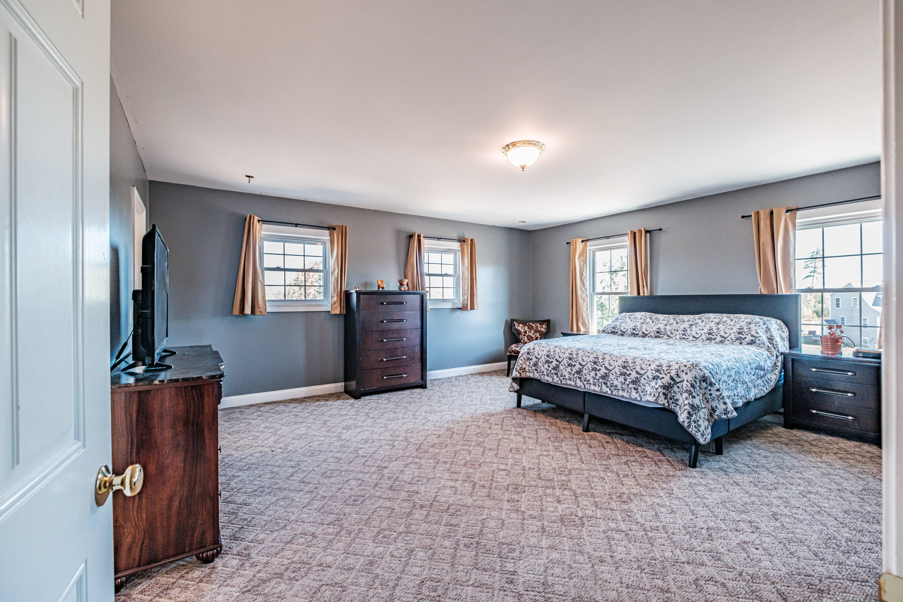 8 Mikes Way Limington ME 04049