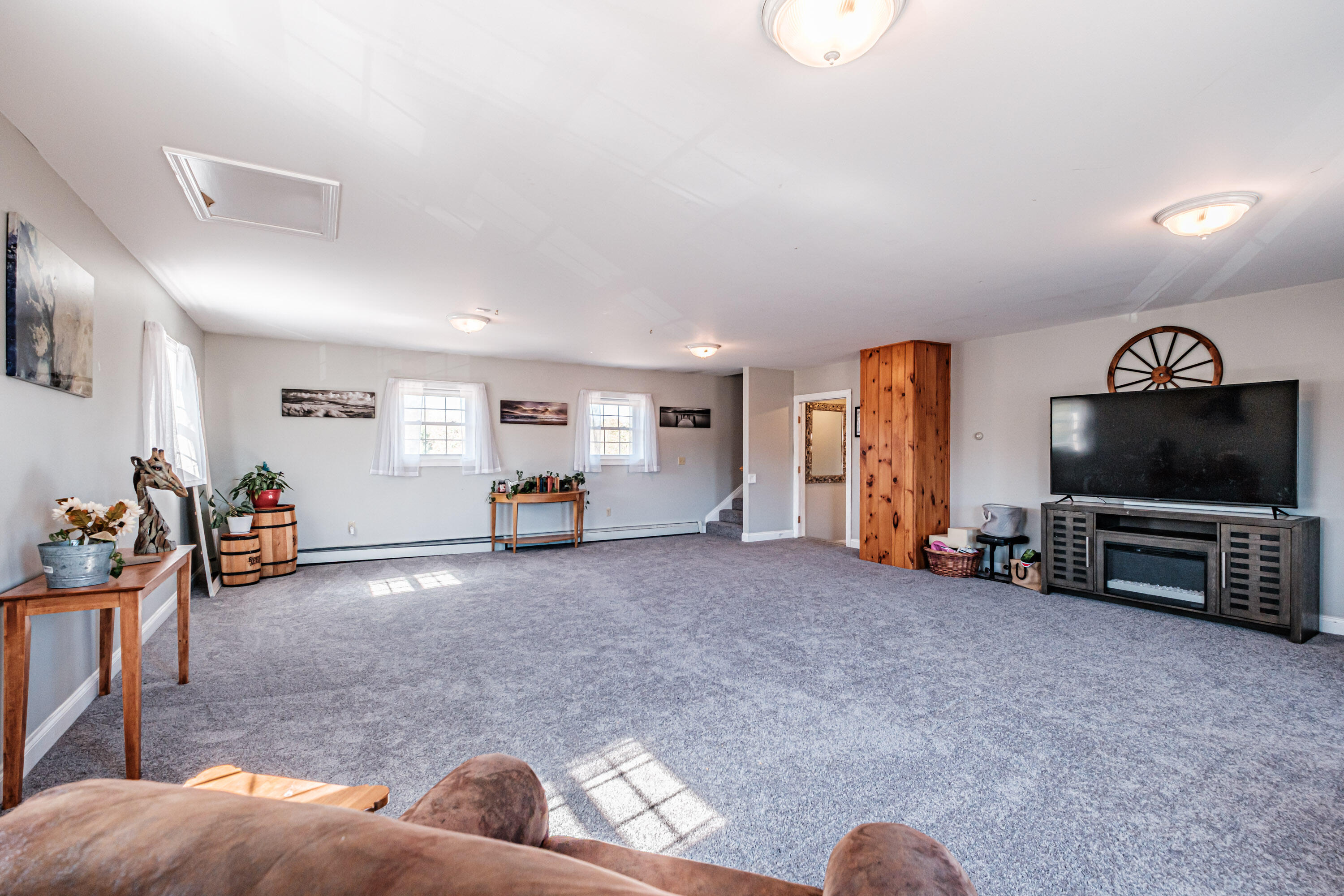 8 Mikes Way Limington ME 04049