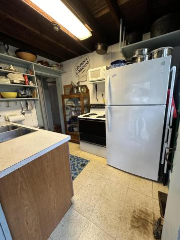 41 Circuit Road York ME 03902