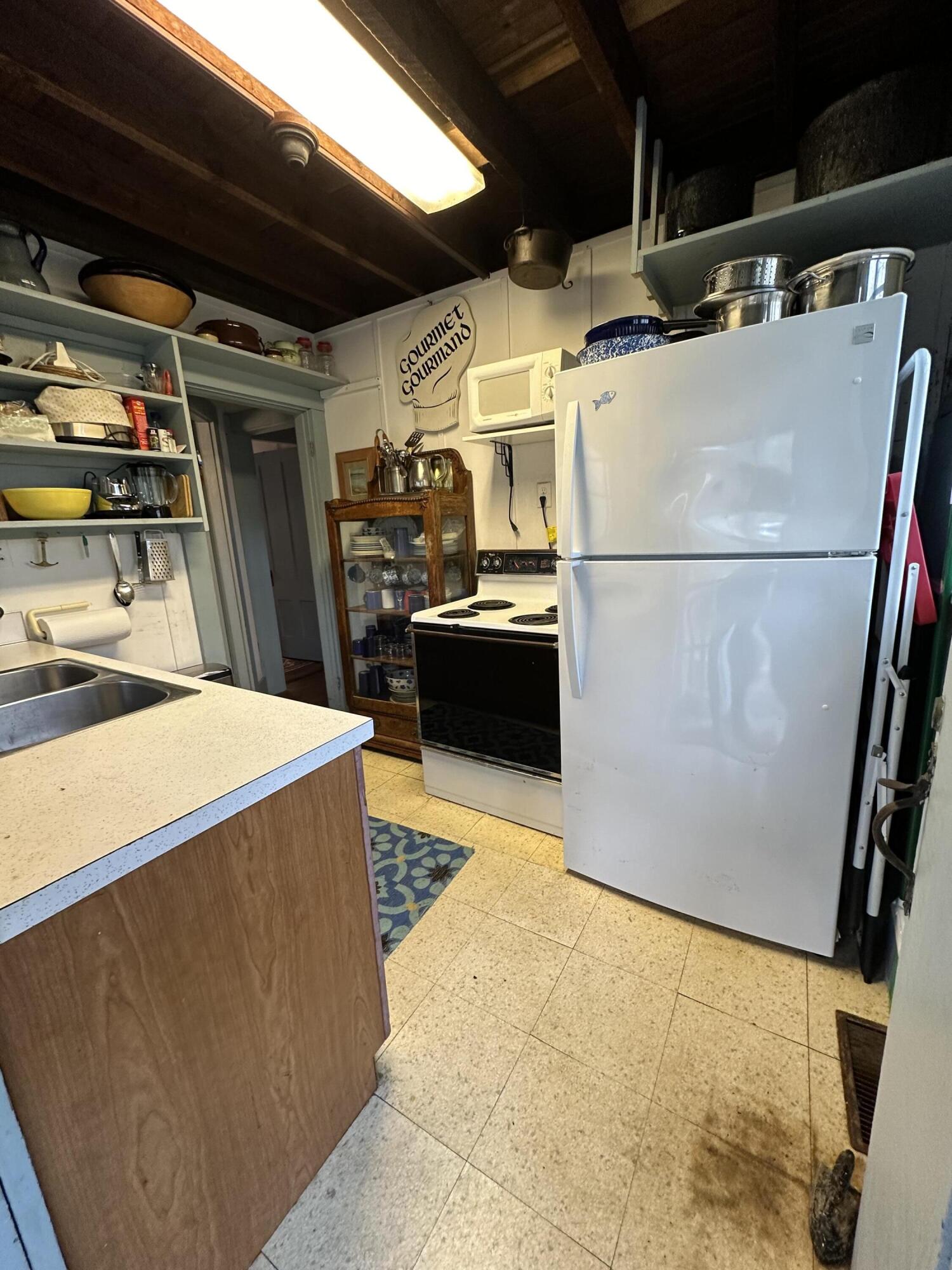 41 Circuit Road York ME 03902